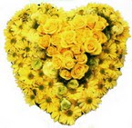 kalp biçiminde sevgisel   Ankara Çankaya çiçek online çiçek siparişi 