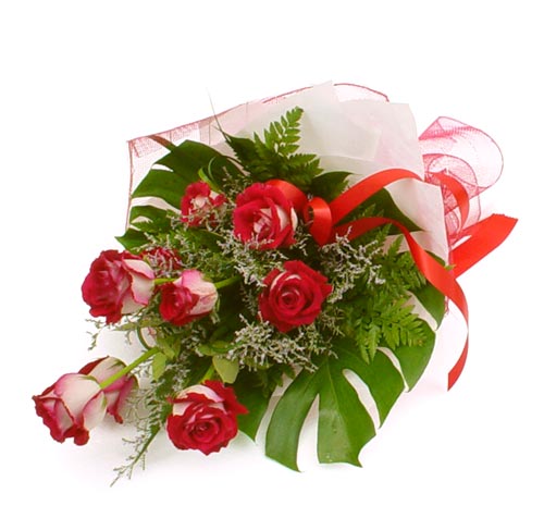 çiçek gönder 7 adet kirmizi gül buketi  Ankara Çankaya internetten çiçek siparişi 