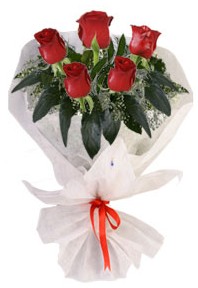 5 adet kirmizi gül buketi  Ankara Çankaya İnternetten çiçek siparişi 