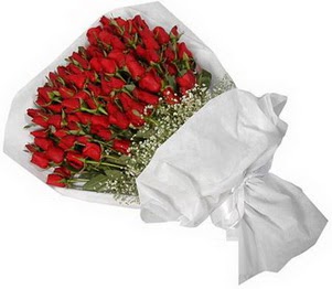  Ankara Çankaya uluslararası çiçek gönderme  51 adet kırmızı gül buket çiçeği