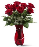 8 adet kırmızı gül sevgilime hediye  Ankara Çankaya uluslararası çiçek gönderme 