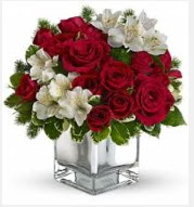 11 adet kırmızı gül ve beyaz kır çiçekleri  Ankara çiçek gönderme Çankaya ucuz çiçek gönder 