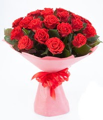 15 adet kırmızı gülden buket tanzimi  Ankara Çankaya online çiçekçi , çiçek siparişi 