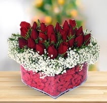 15 kırmızı gülden kalp mika çiçeği  Çankaya çiçek servisi , çiçekçi adresleri 