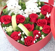 2 adet ayıcık 9 kırmızı gül kalp içerisinde  Çankaya çiçek yolla , çiçek gönder , çiçekçi  