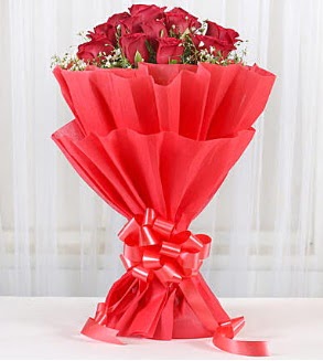 12 adet kırmızı gül buketi  Ankara Çankaya güvenli kaliteli hızlı çiçek 