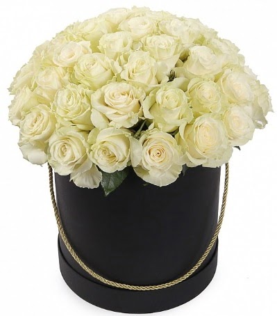 33 Adet beyaz gül özel kutu içerisinde  Çankaya çiçek yolla , çiçek gönder , çiçekçi  